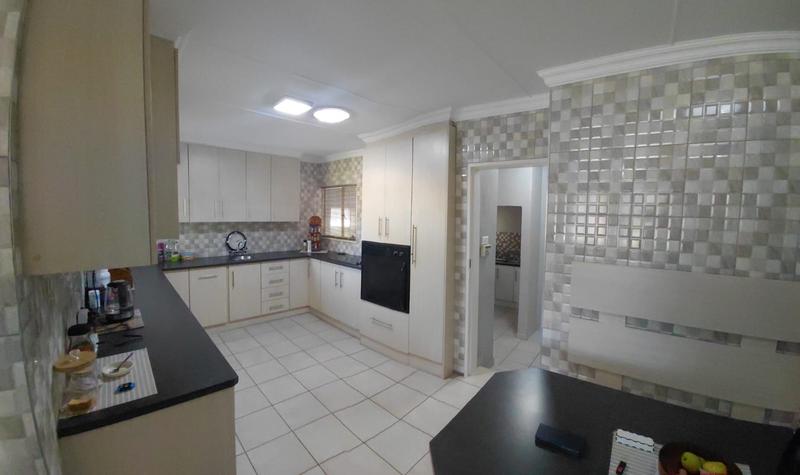 4 Bedroom Property for Sale in Bayswater Free State